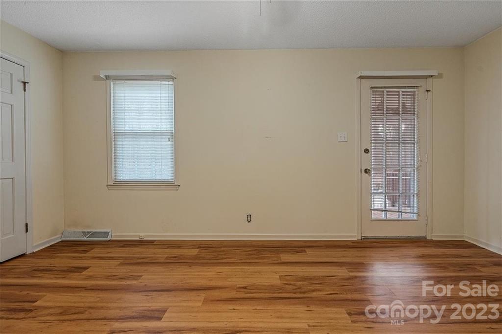 Oak Meadow - Residential