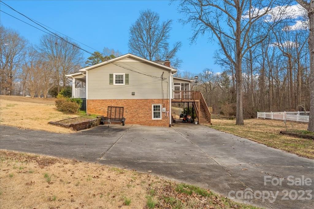 Oak Meadow - Residential