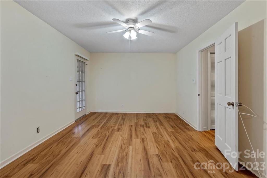 Oak Meadow - Residential