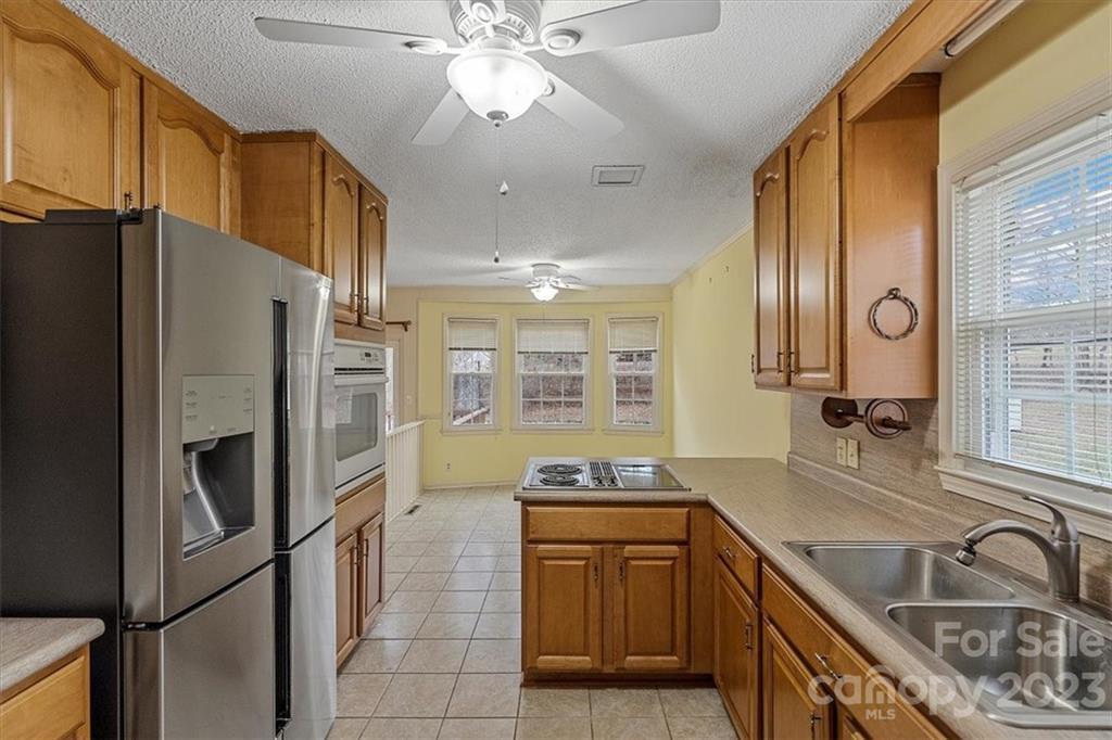 Oak Meadow - Residential