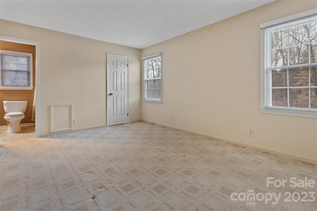 Oak Meadow - Residential