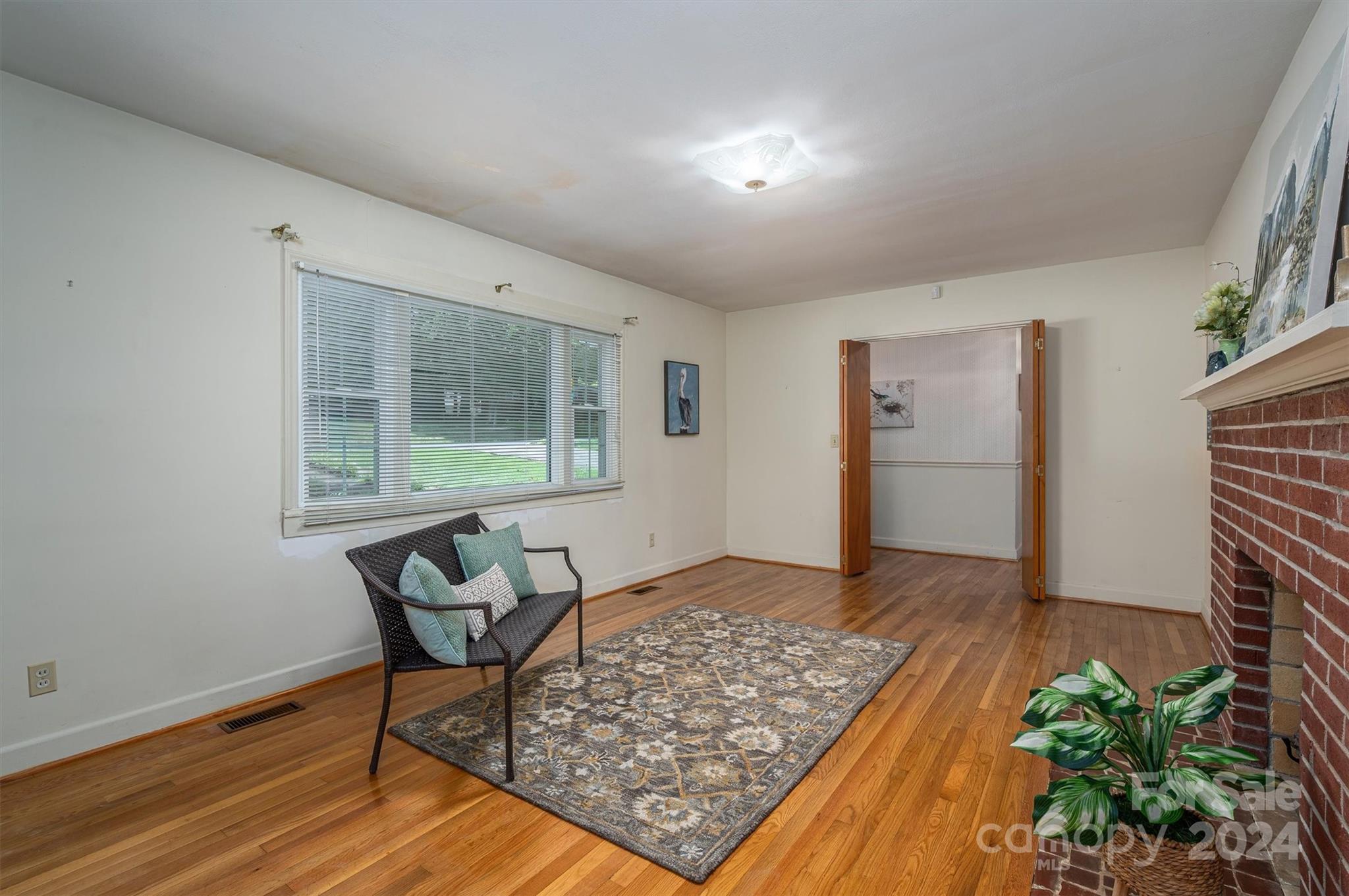 Thomas Acres - Residential