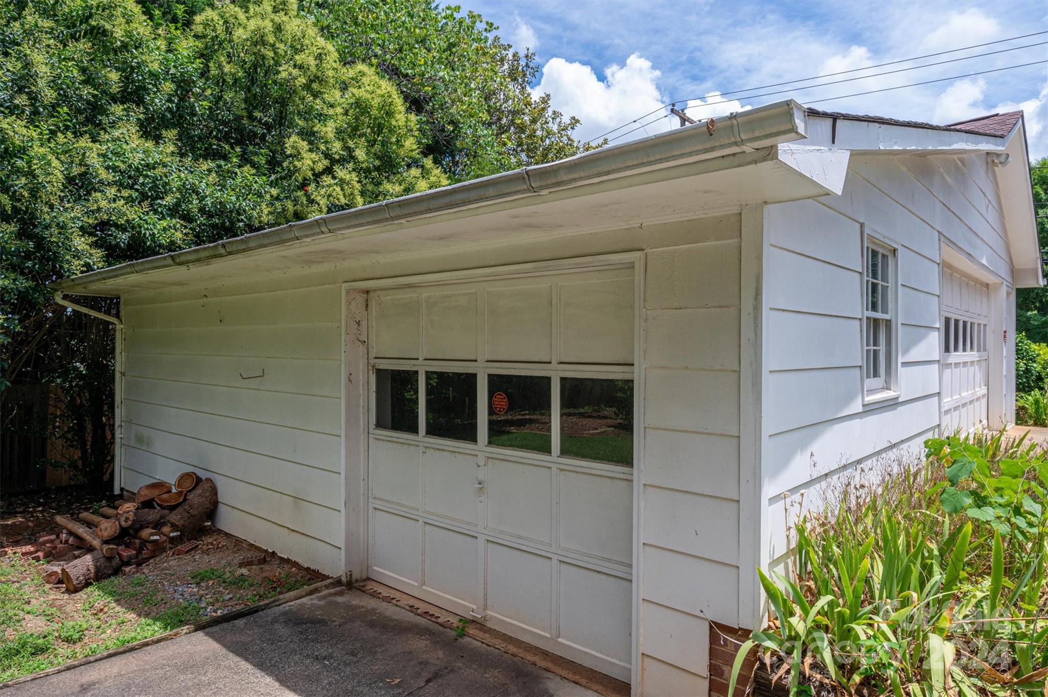 Thomas Acres - Residential