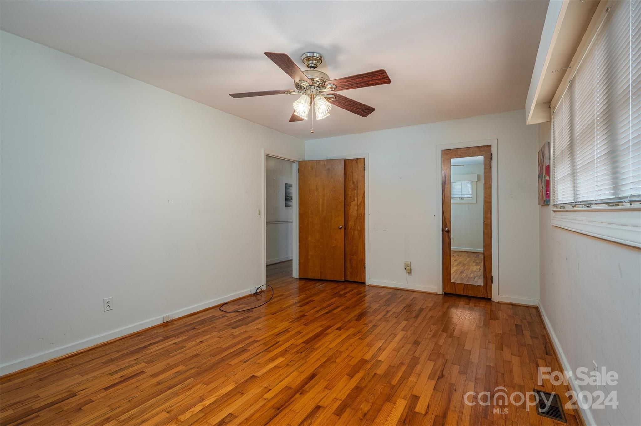 Thomas Acres - Residential