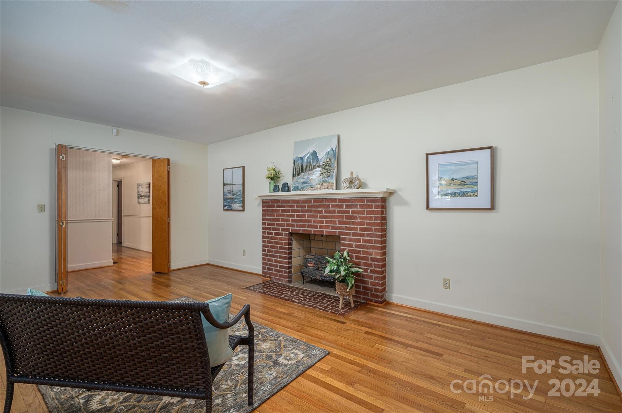 Thomas Acres - Residential