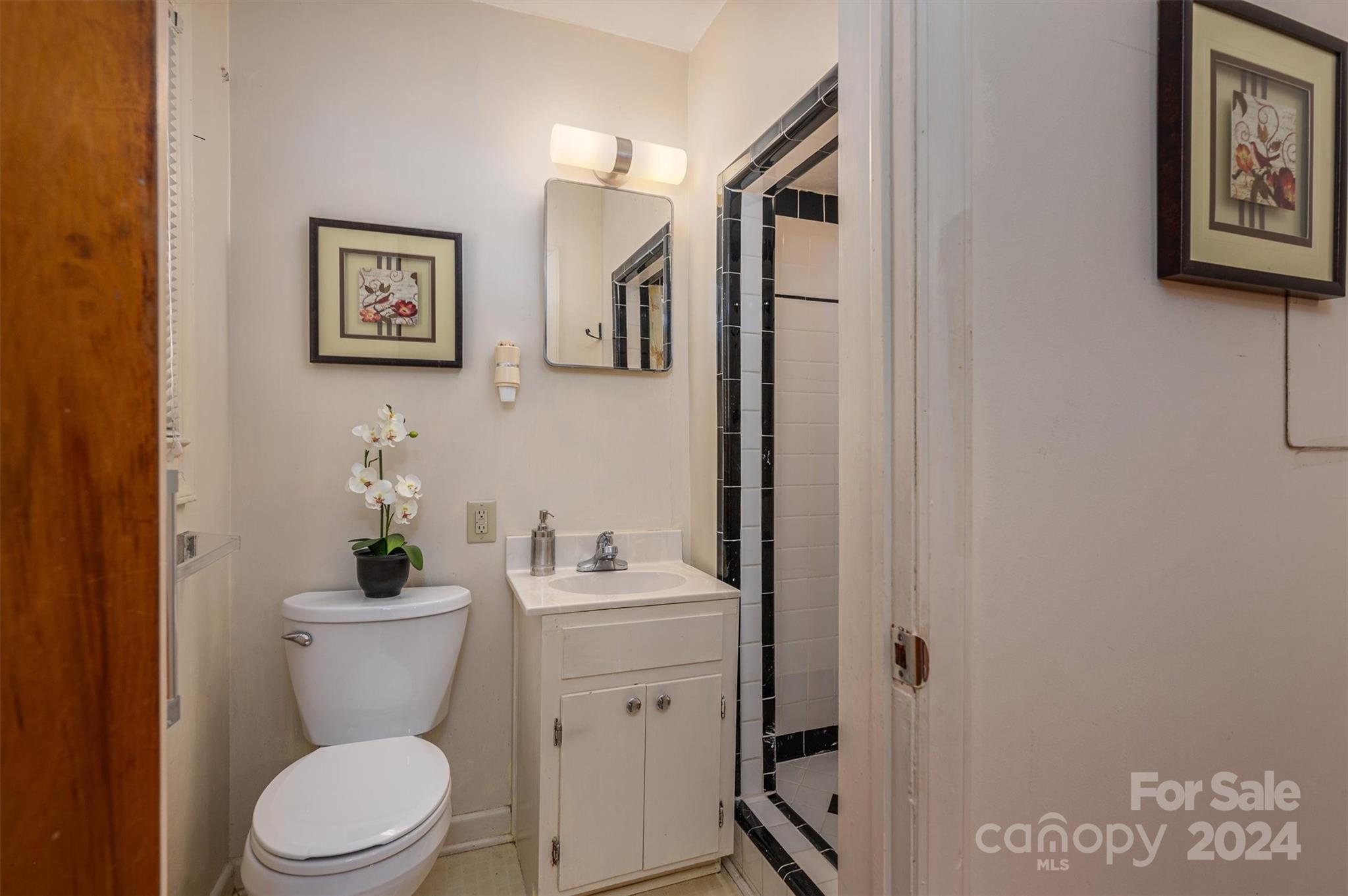 Thomas Acres - Residential