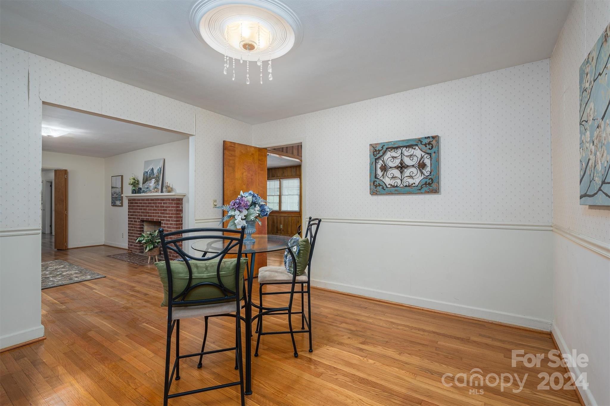 Thomas Acres - Residential