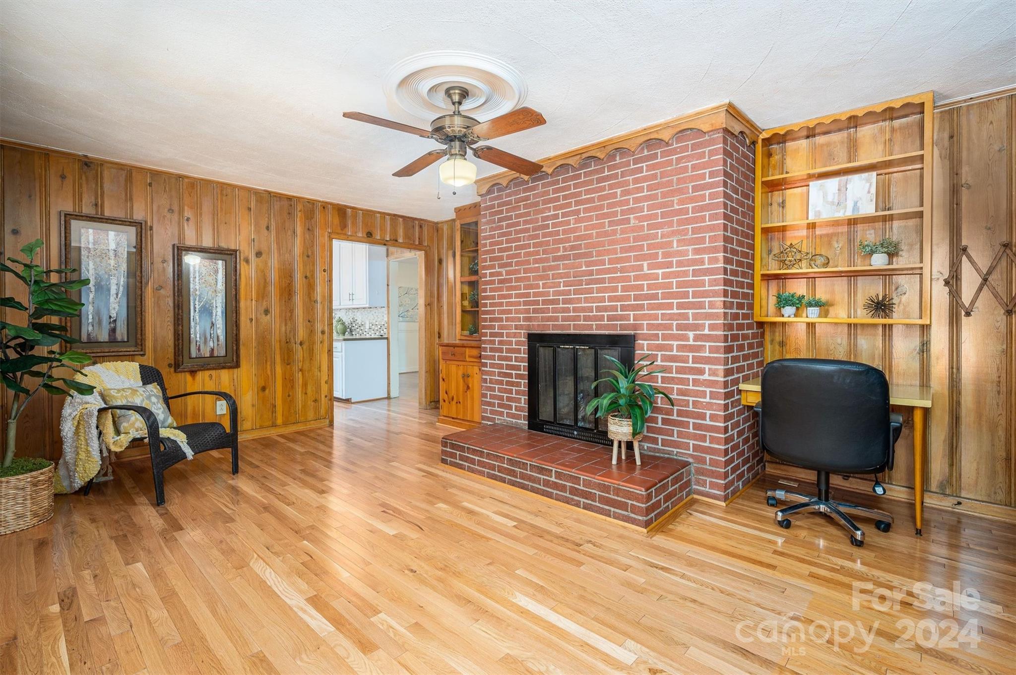 Thomas Acres - Residential