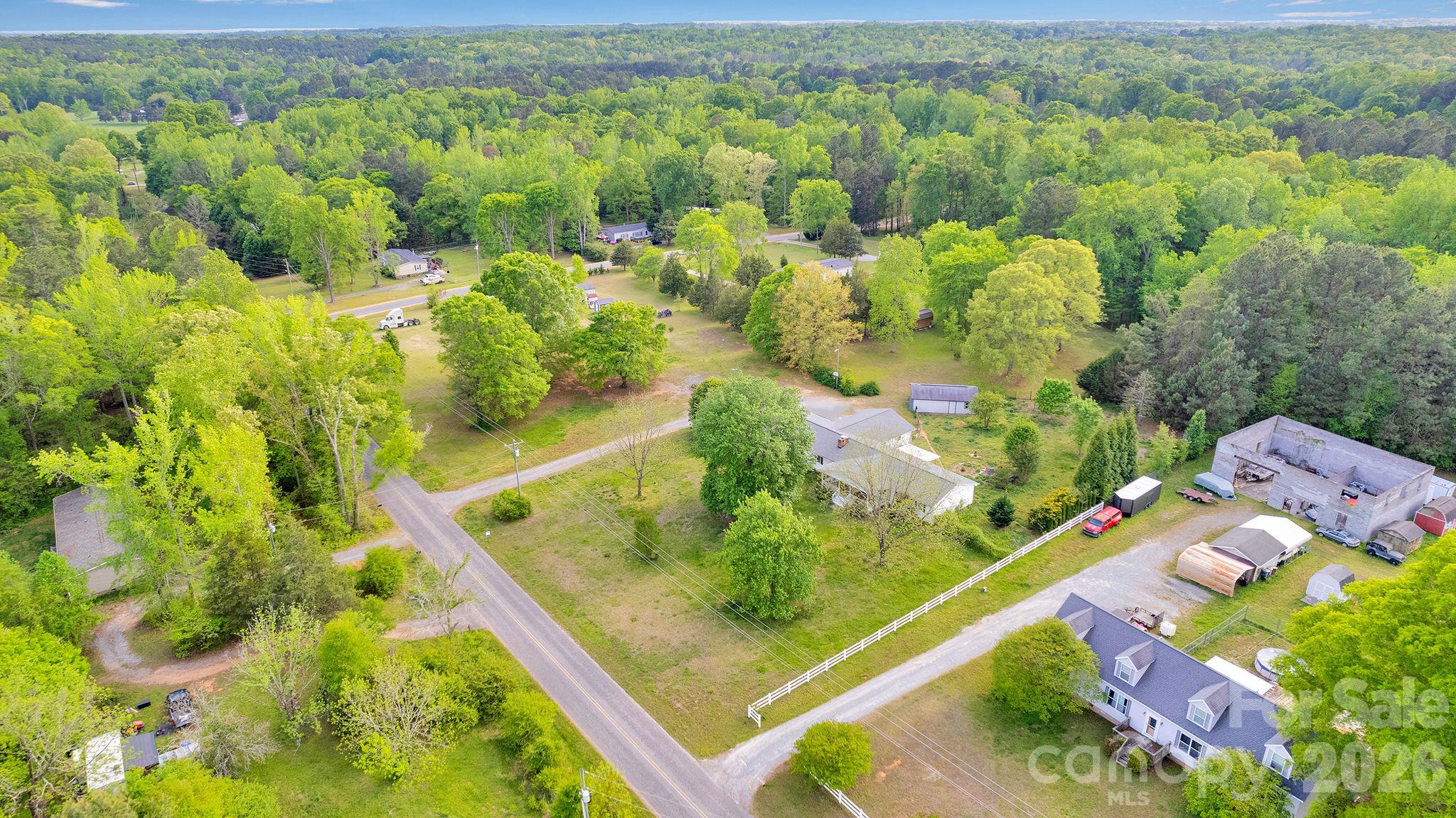1260 Russell Road