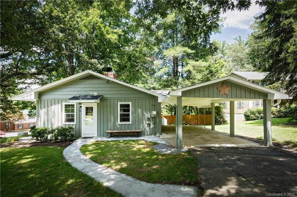 Royal Pines - Residential