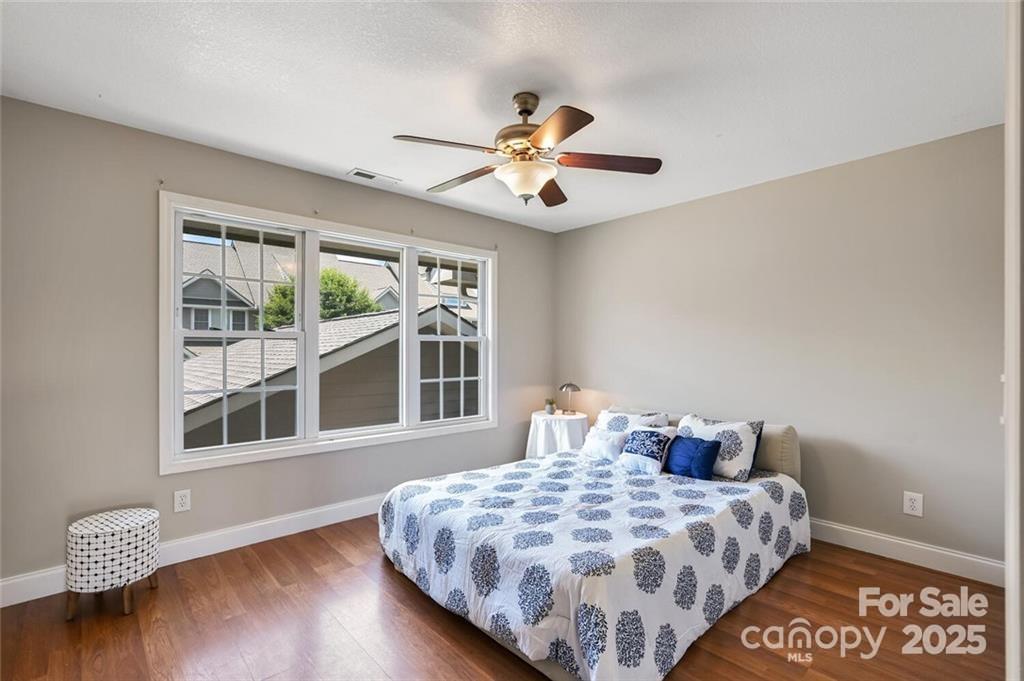 Scenic View Terrace - Residential