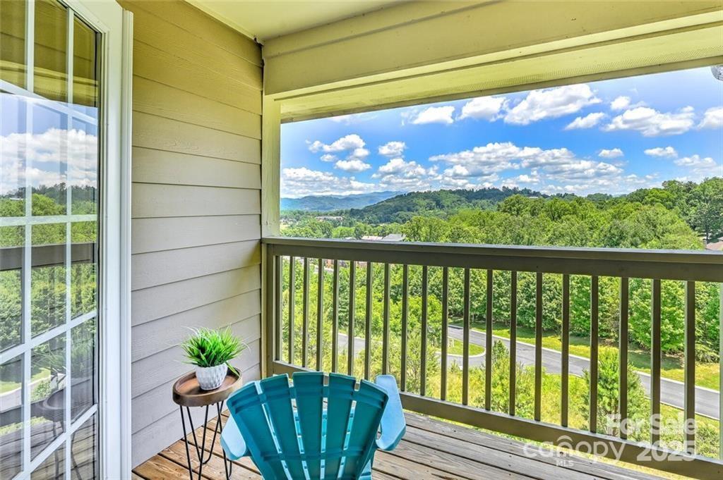 Scenic View Terrace - Residential