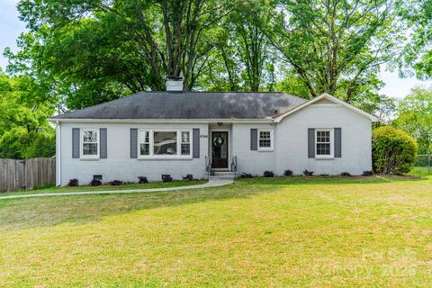 4544 Craig Avenue Charlotte NC 28211