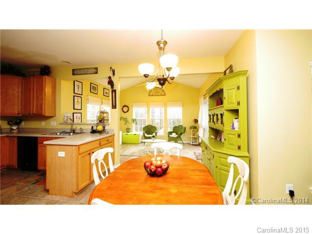 Autumn Cove at Lake Wylie - Residential