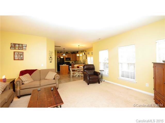 Autumn Cove at Lake Wylie - Residential