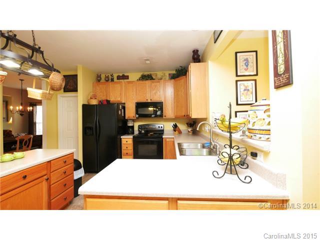 Autumn Cove at Lake Wylie - Residential