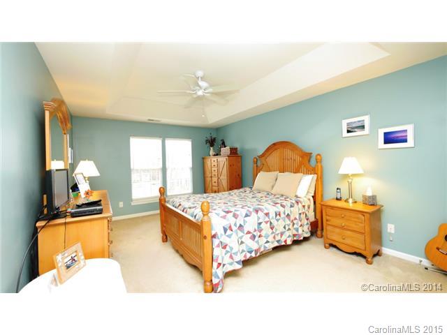 Autumn Cove at Lake Wylie - Residential