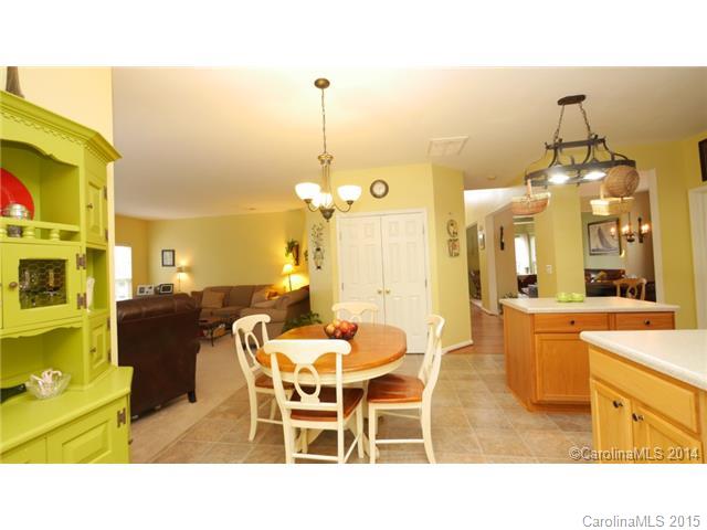 Autumn Cove at Lake Wylie - Residential