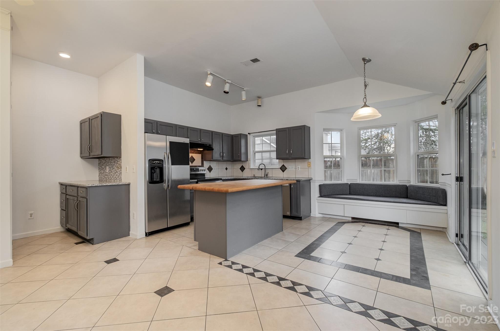 Steelechase - Residential