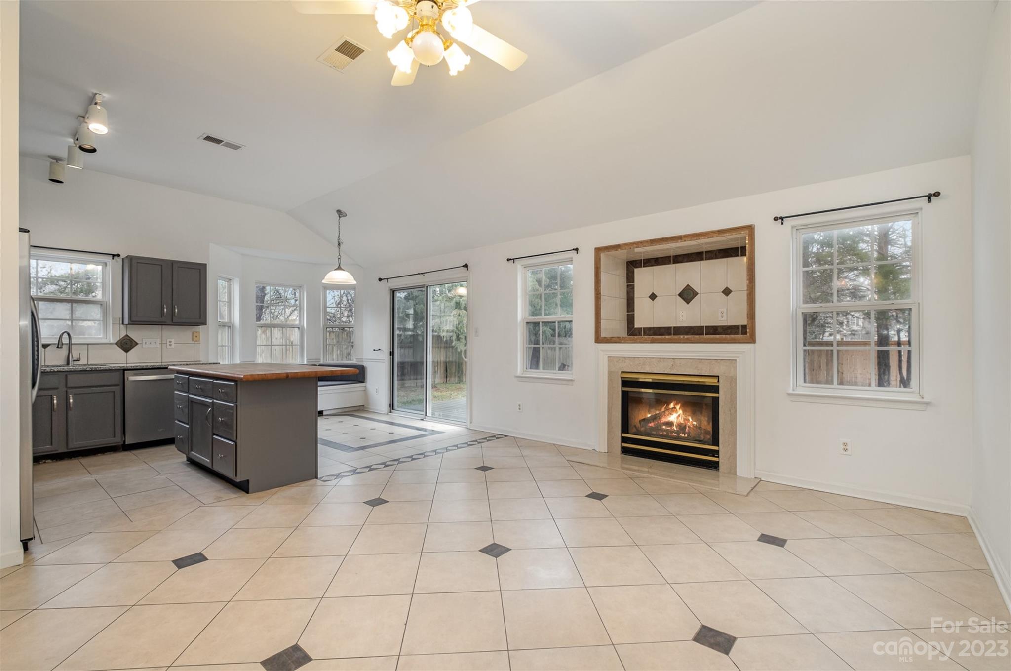 Steelechase - Residential