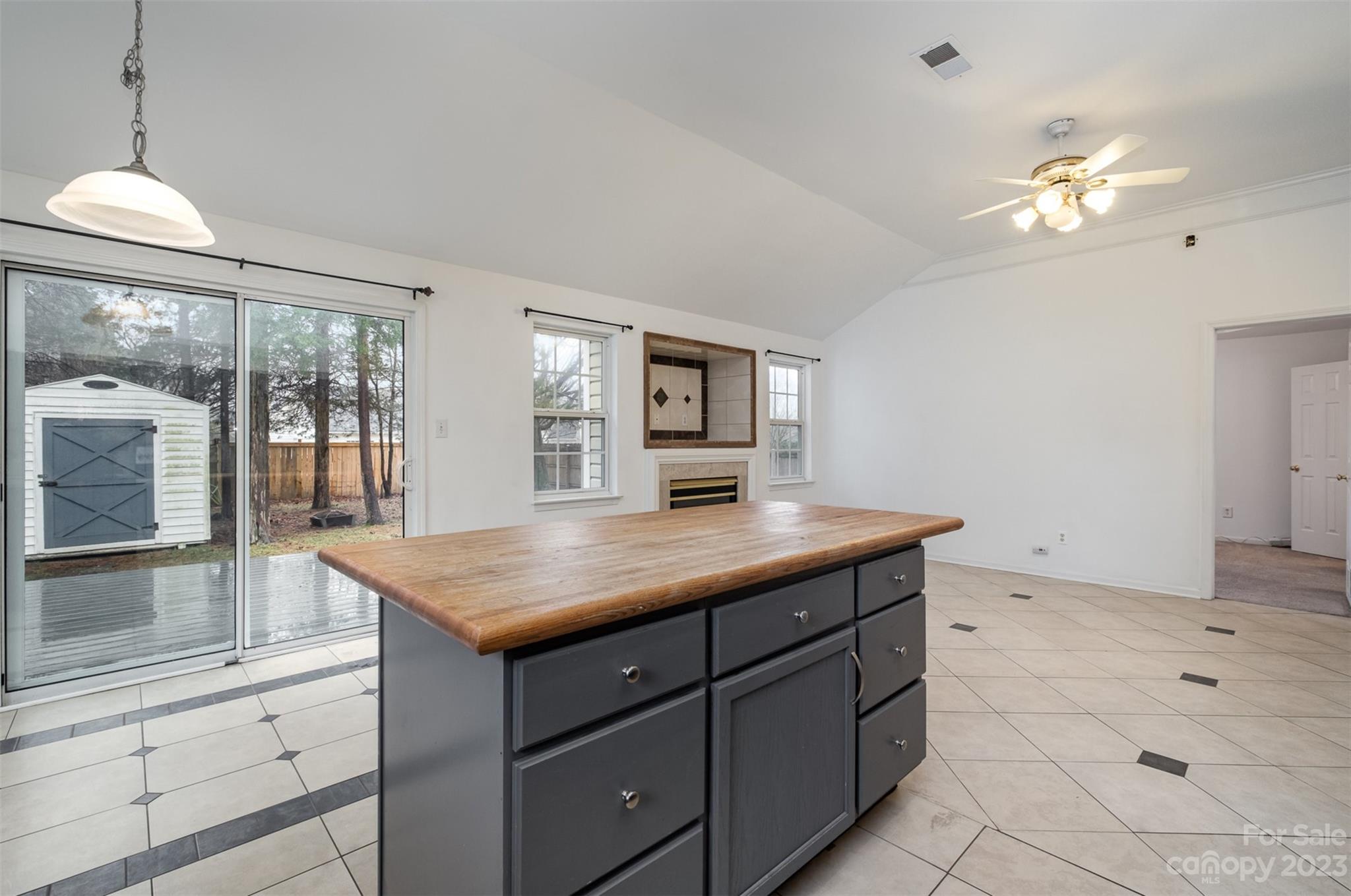 Steelechase - Residential