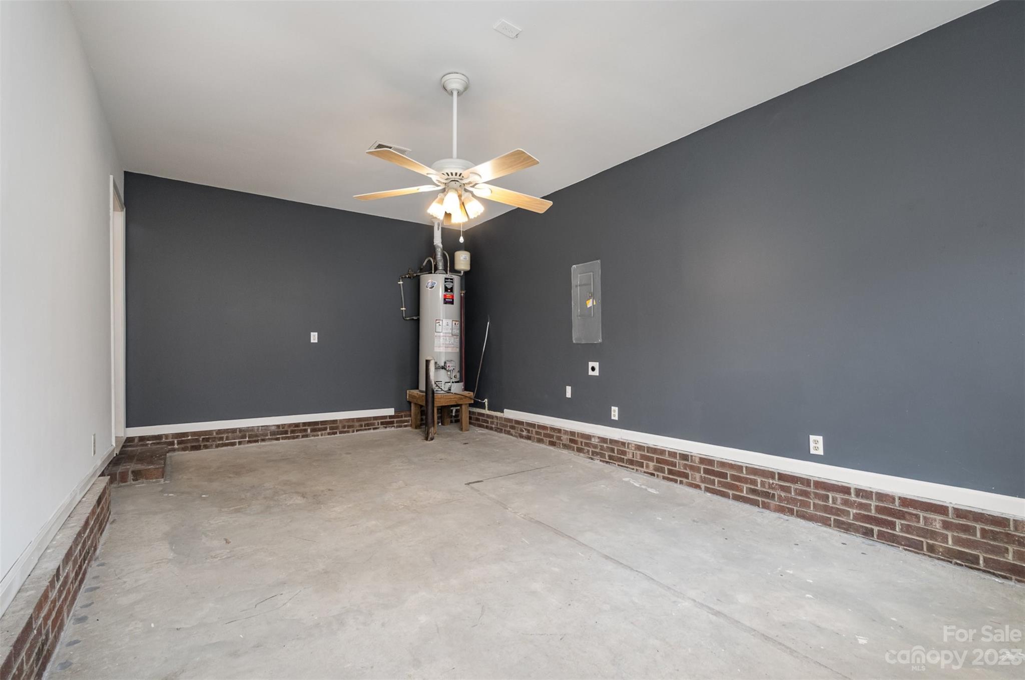 Steelechase - Residential