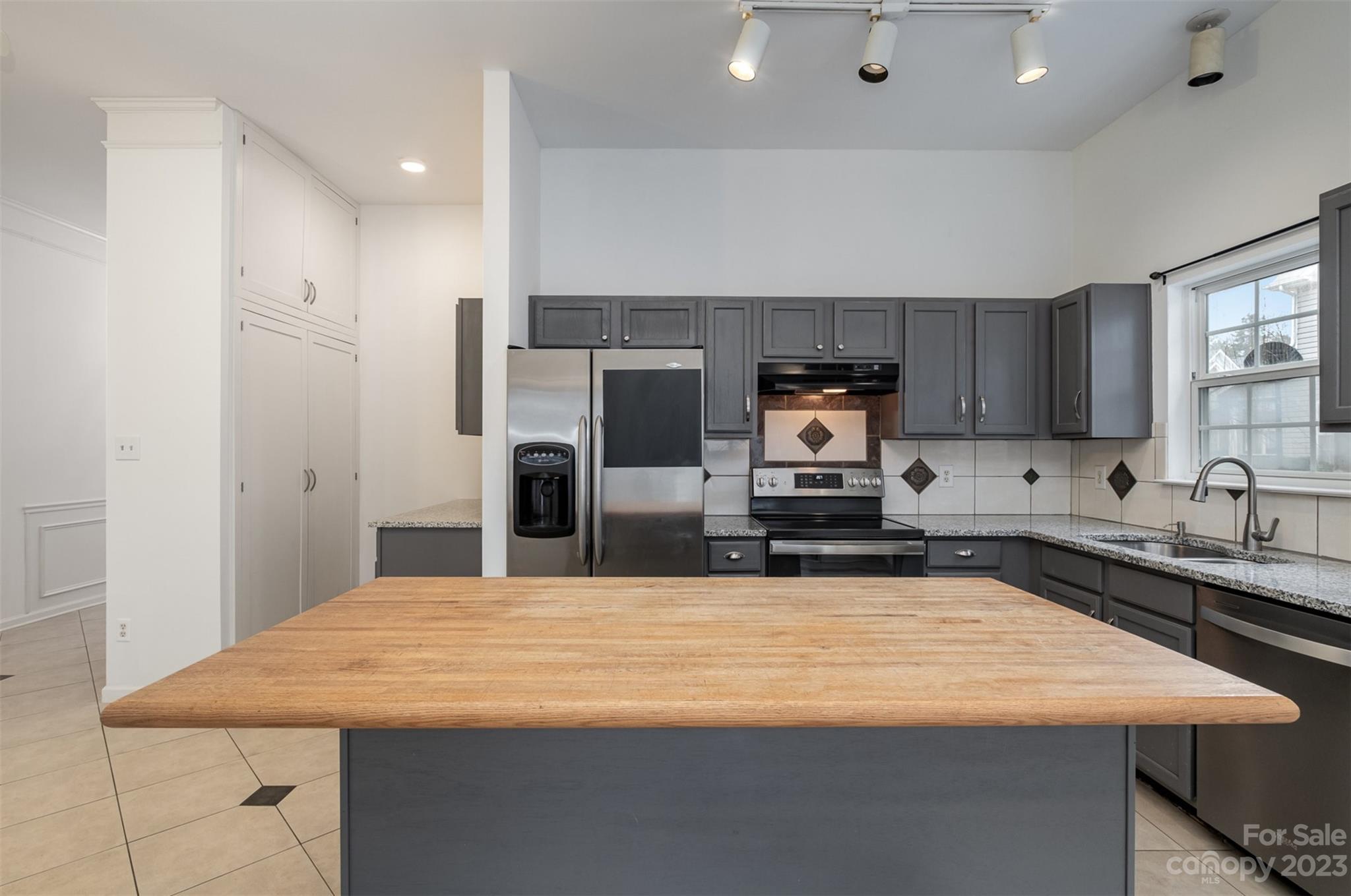 Steelechase - Residential