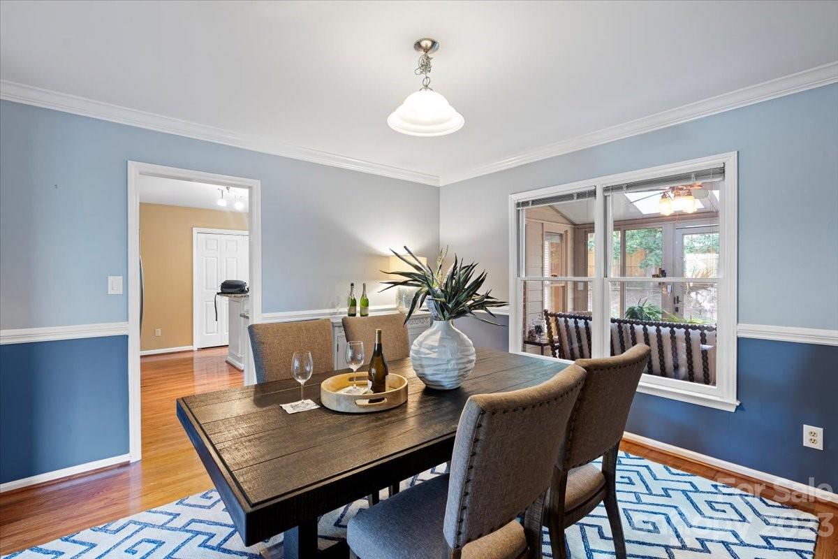 Royal Oaks - Residential