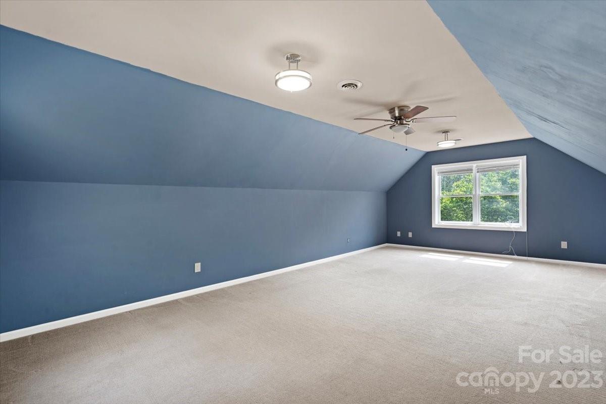 Royal Oaks - Residential