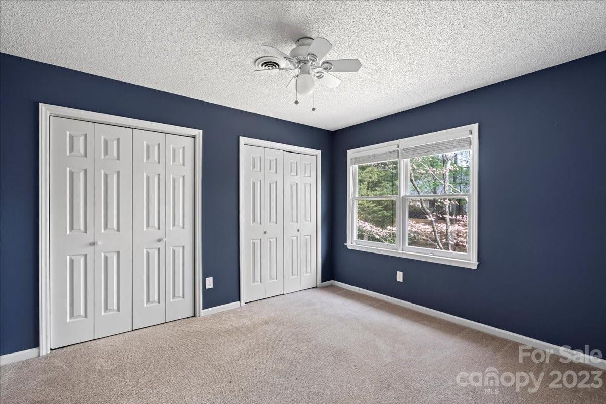 Royal Oaks - Residential