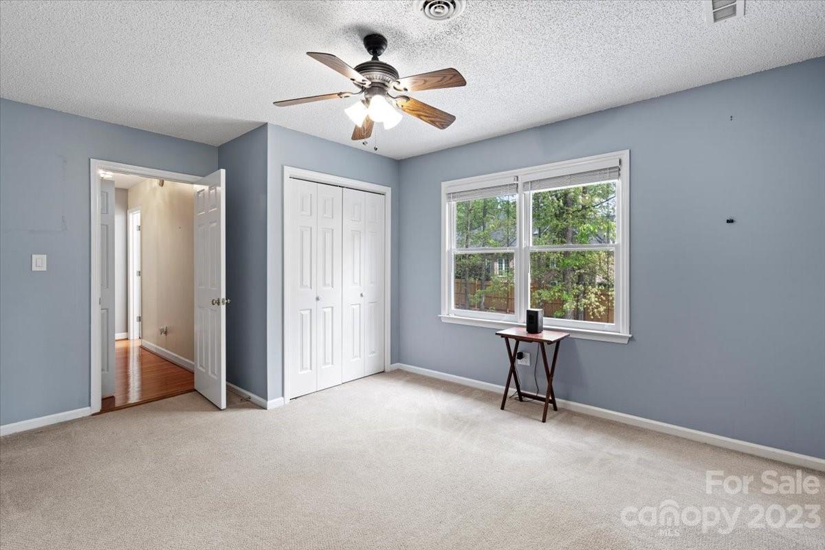 Royal Oaks - Residential