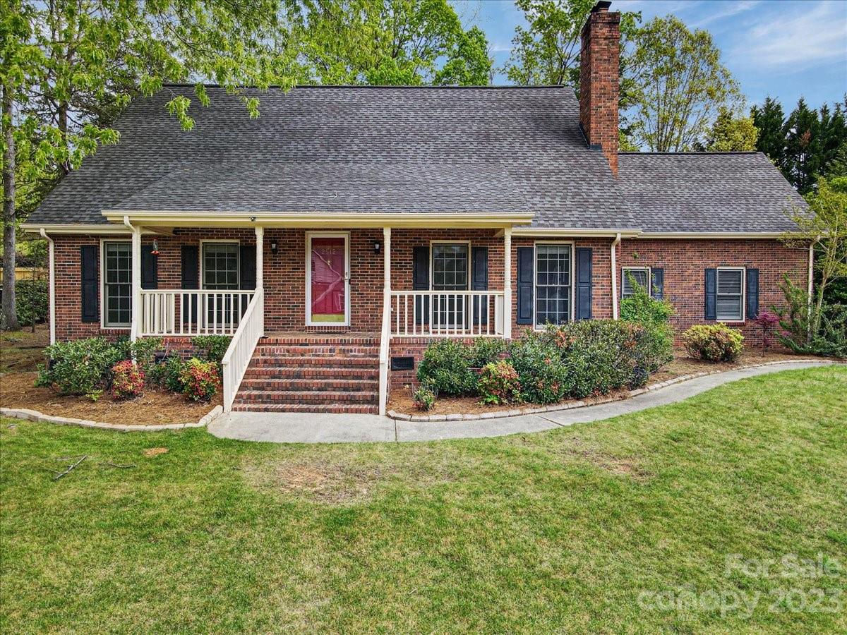 Royal Oaks - Residential