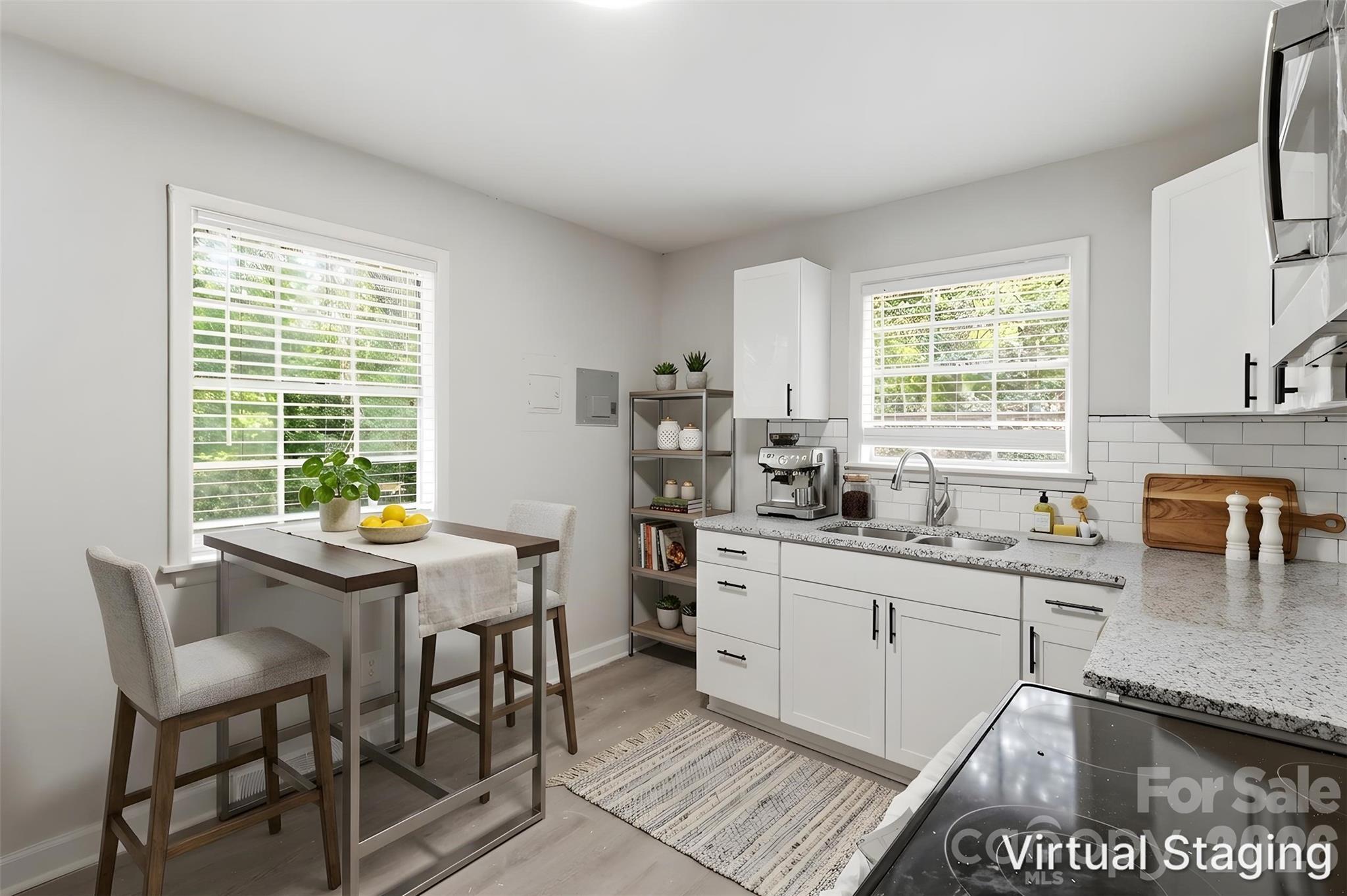 2121 Longleaf Drive