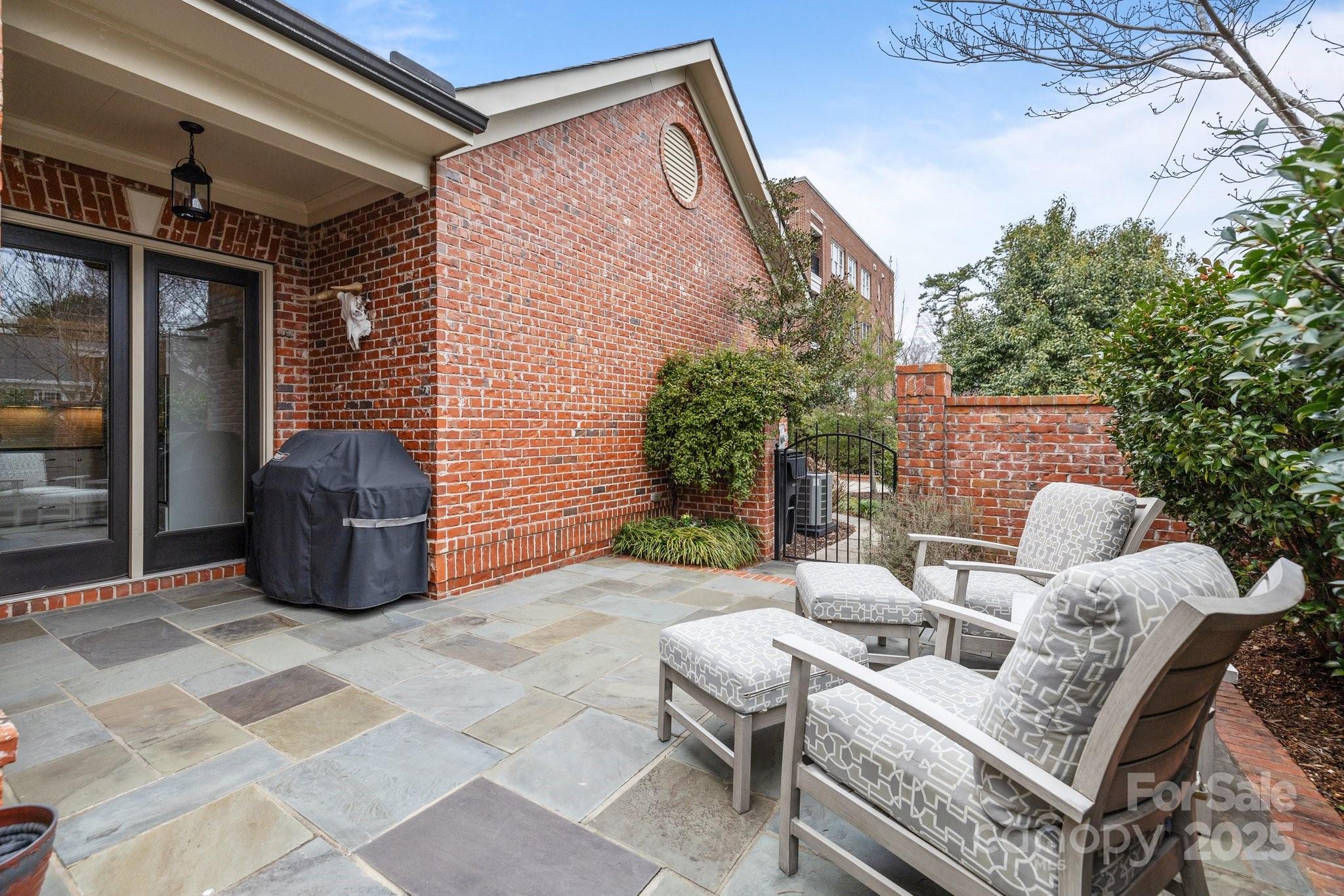 Myers Park - Residential