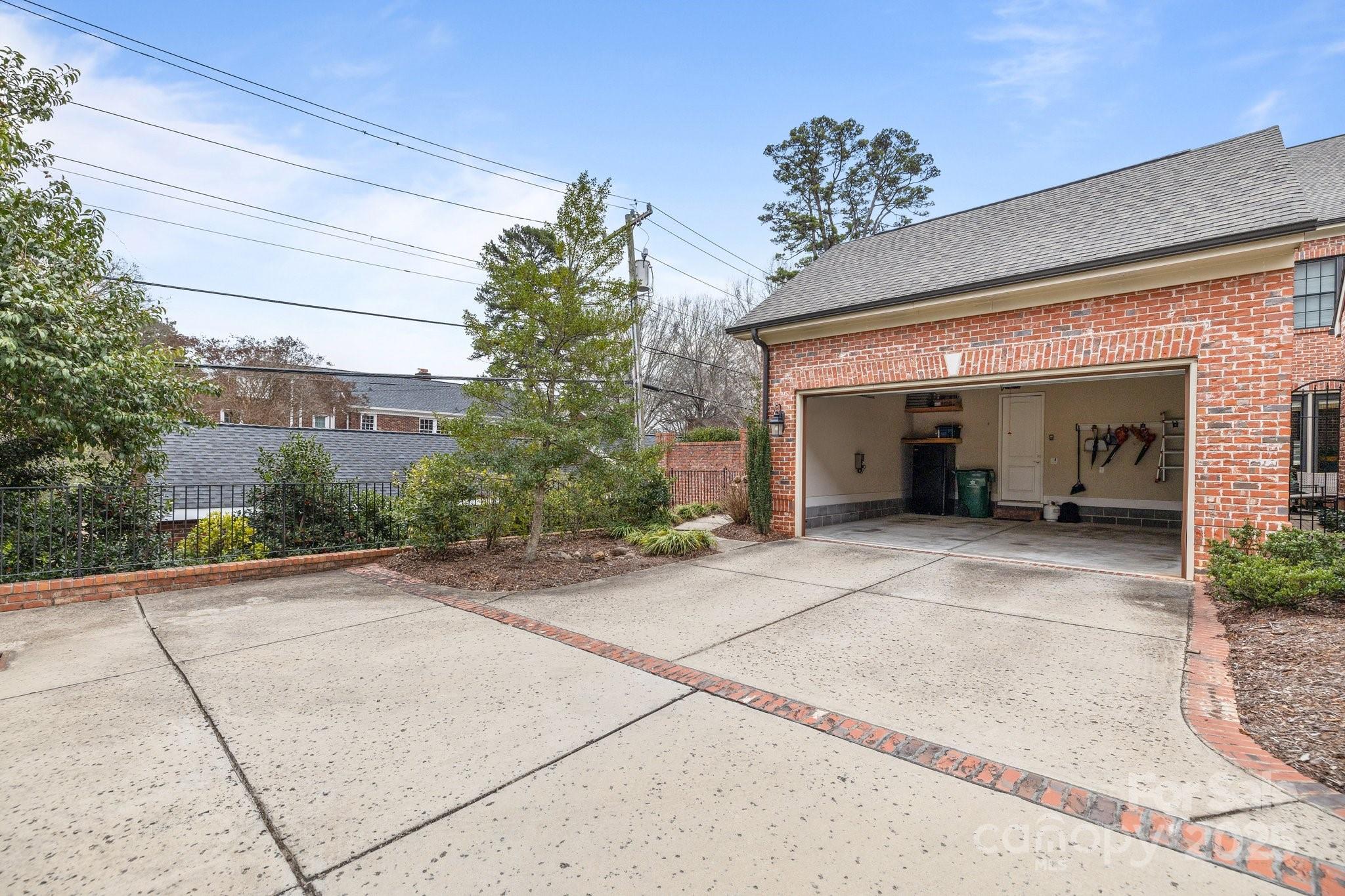 Myers Park - Residential