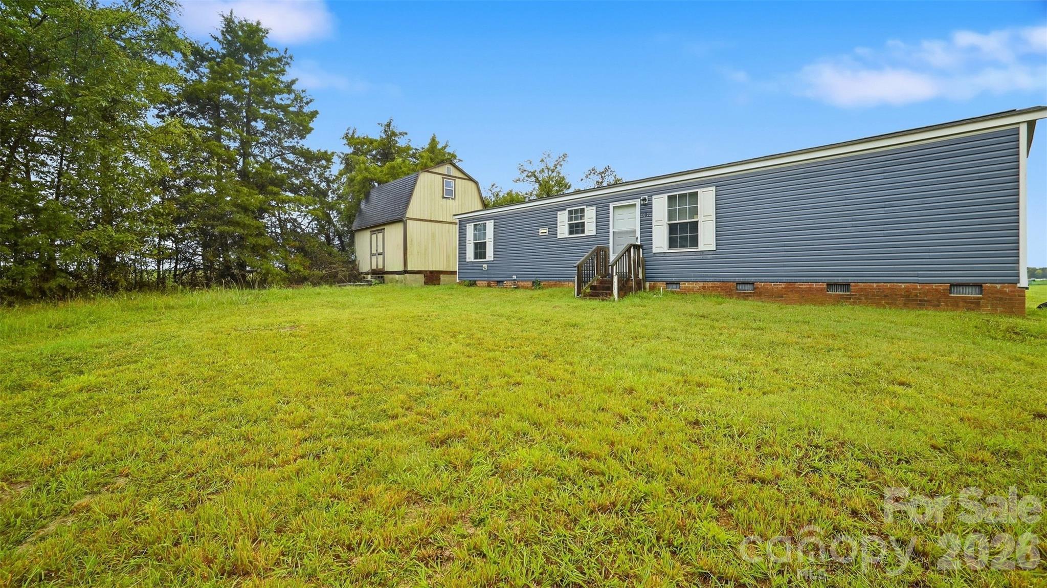692 Topnot Road