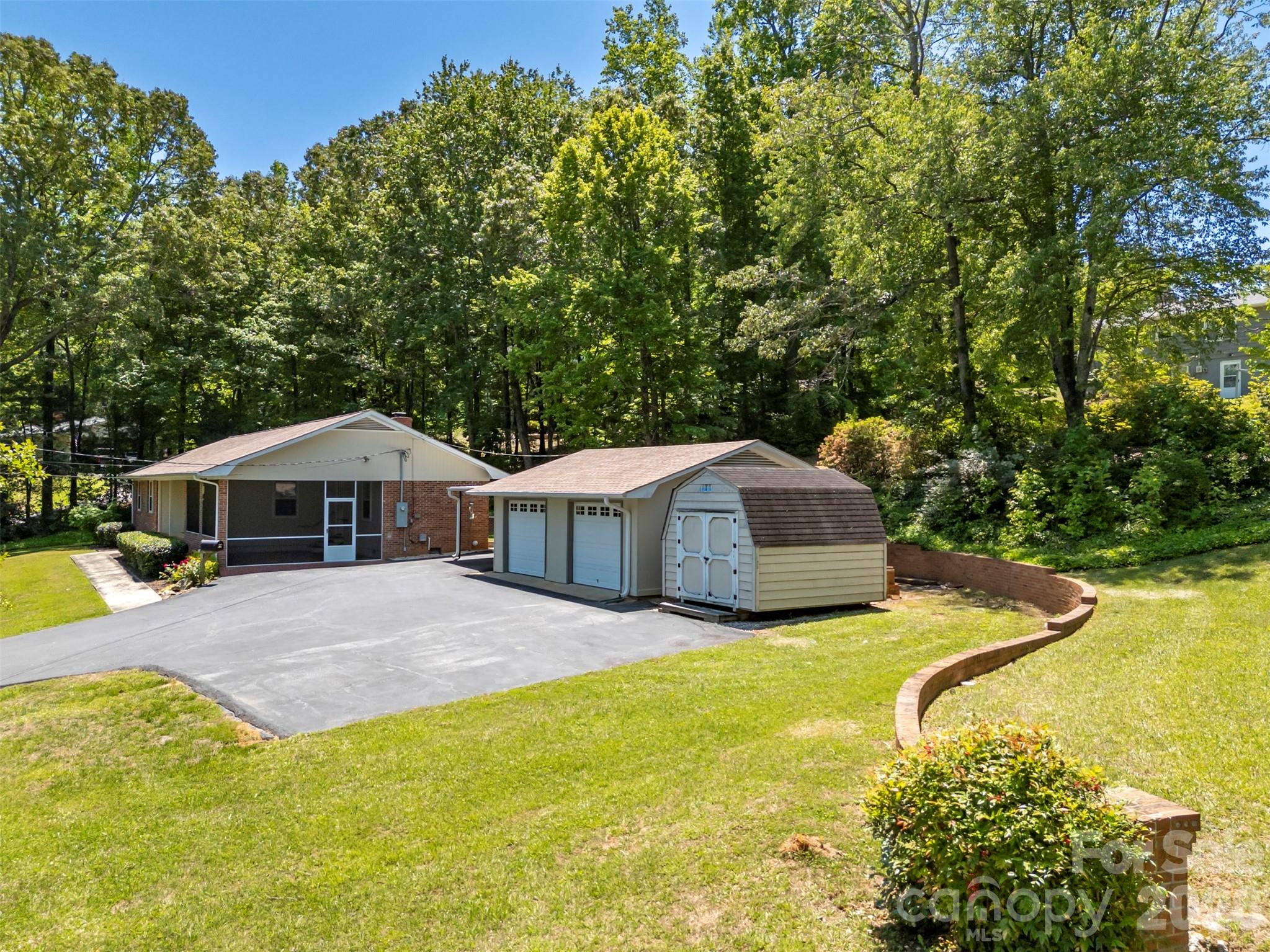 113 Chestnut Road