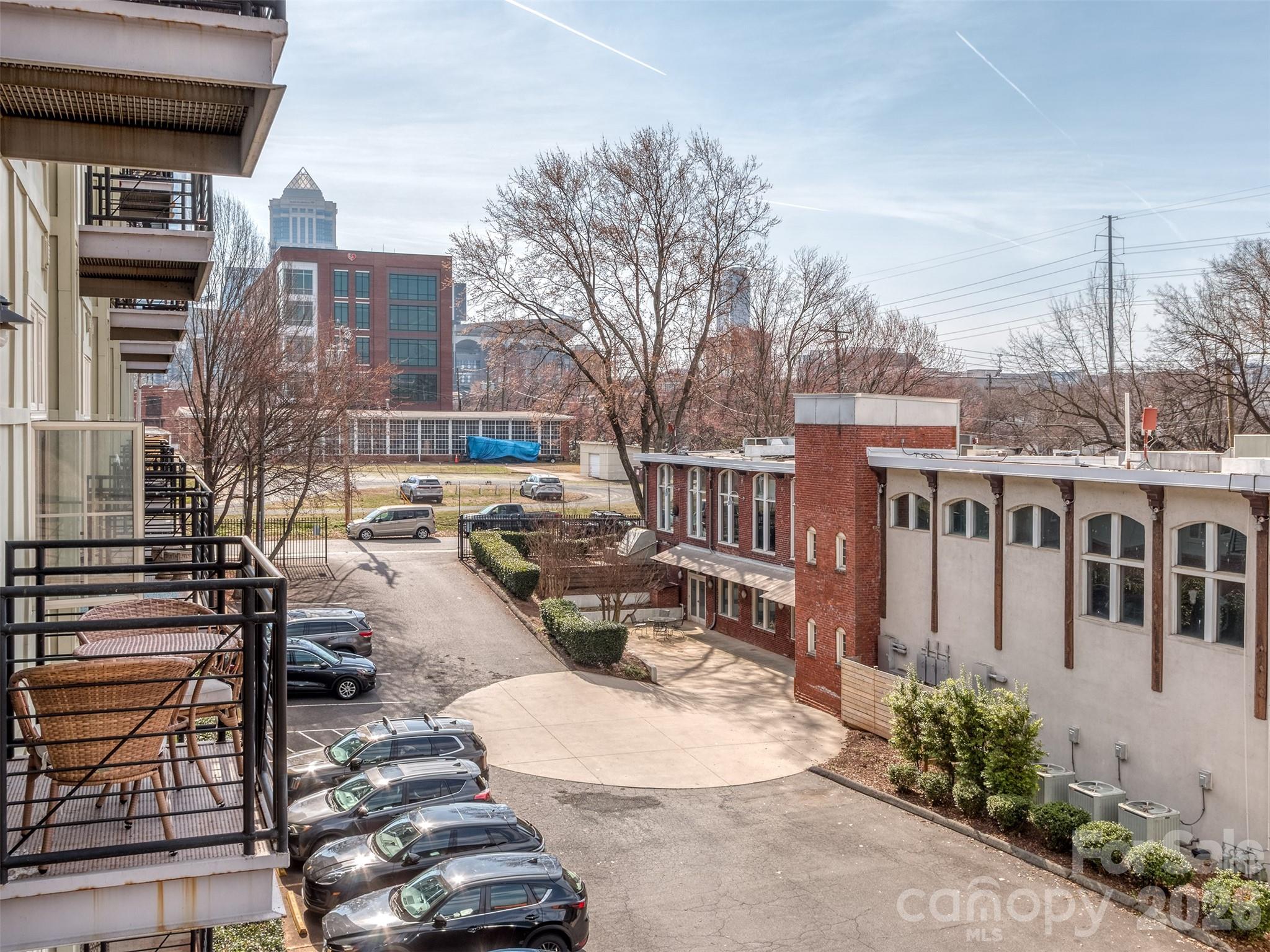 First Row Condominium - Residential