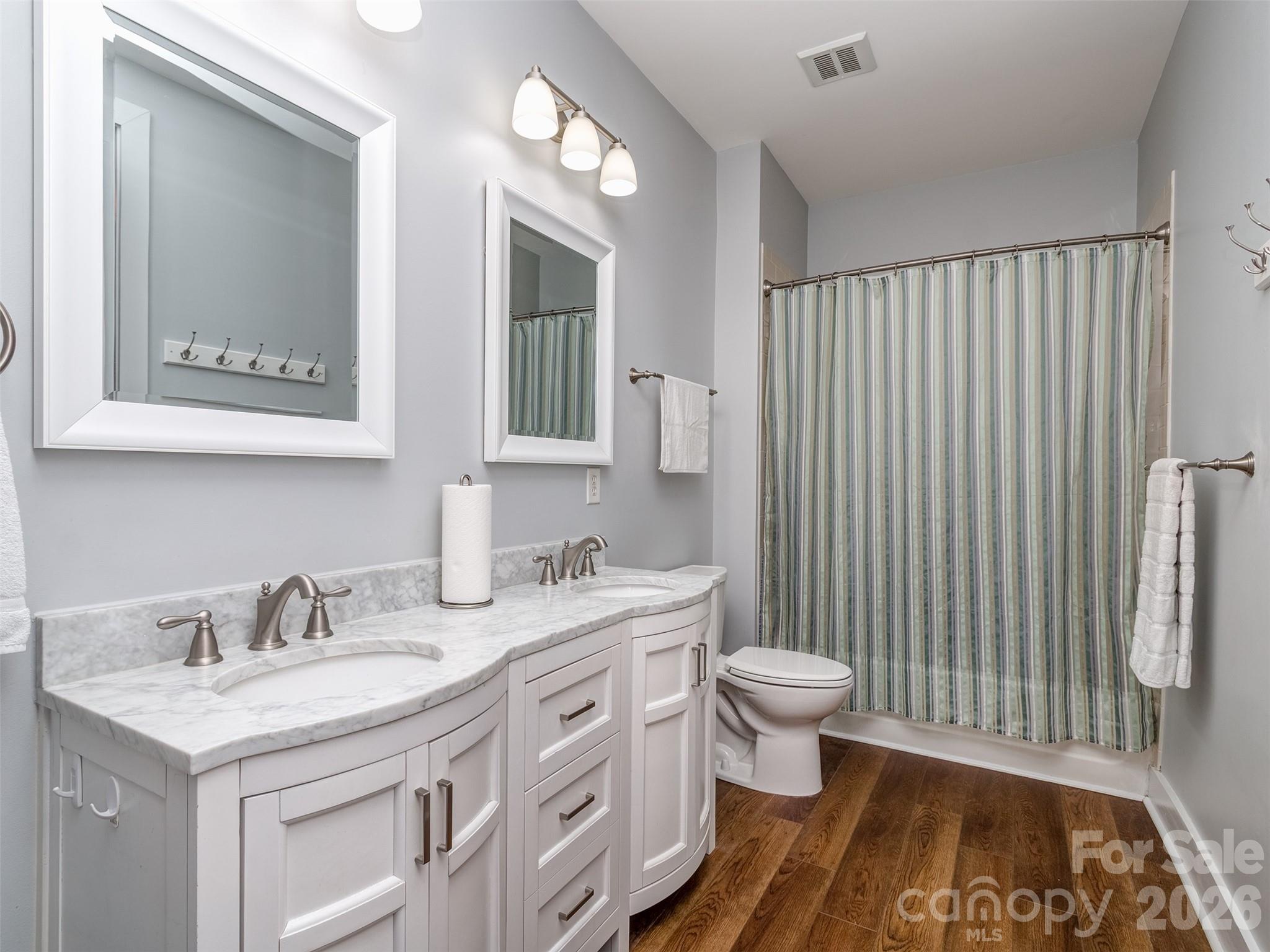 First Row Condominium - Residential