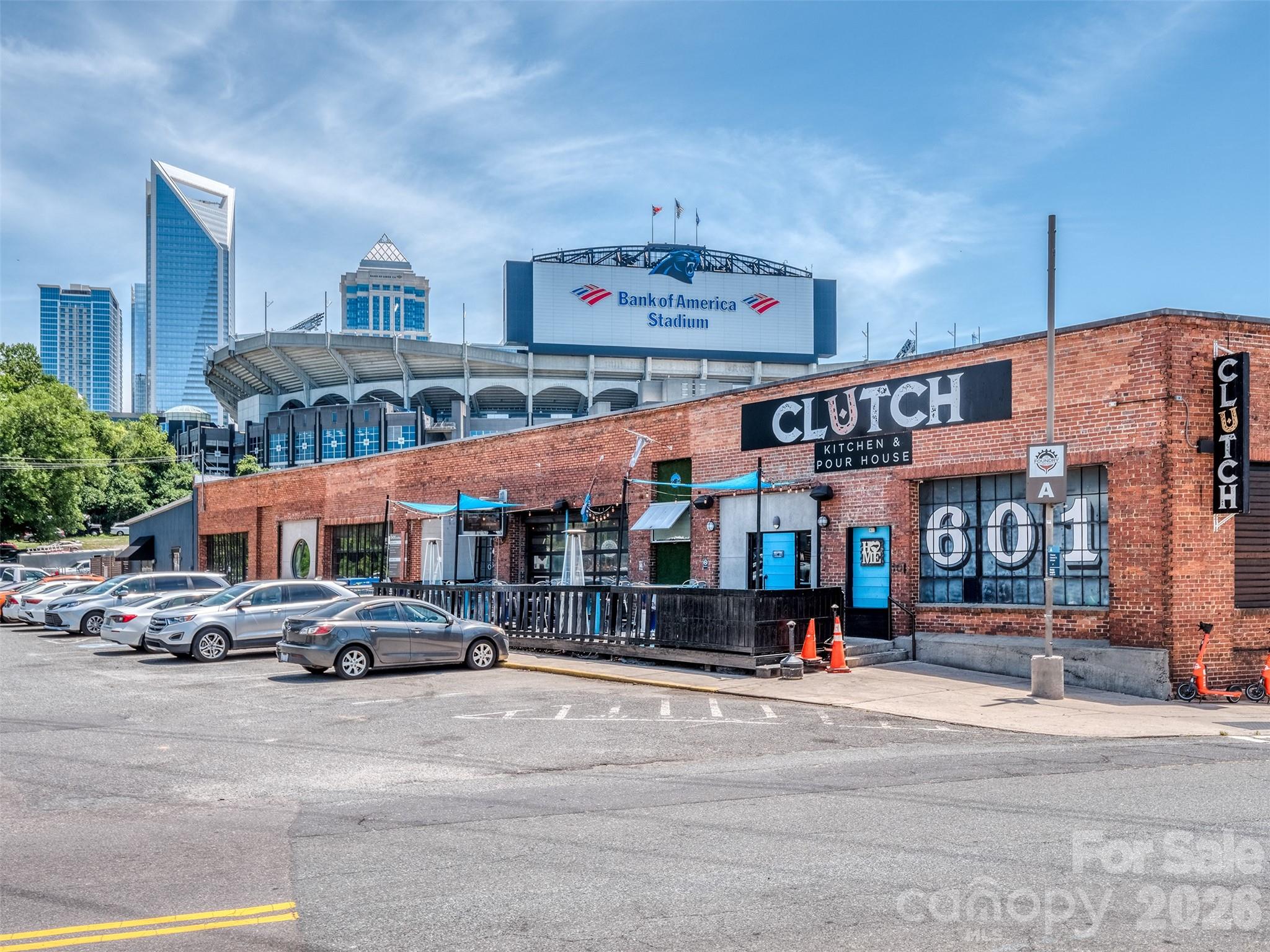 First Row Condominium - Residential