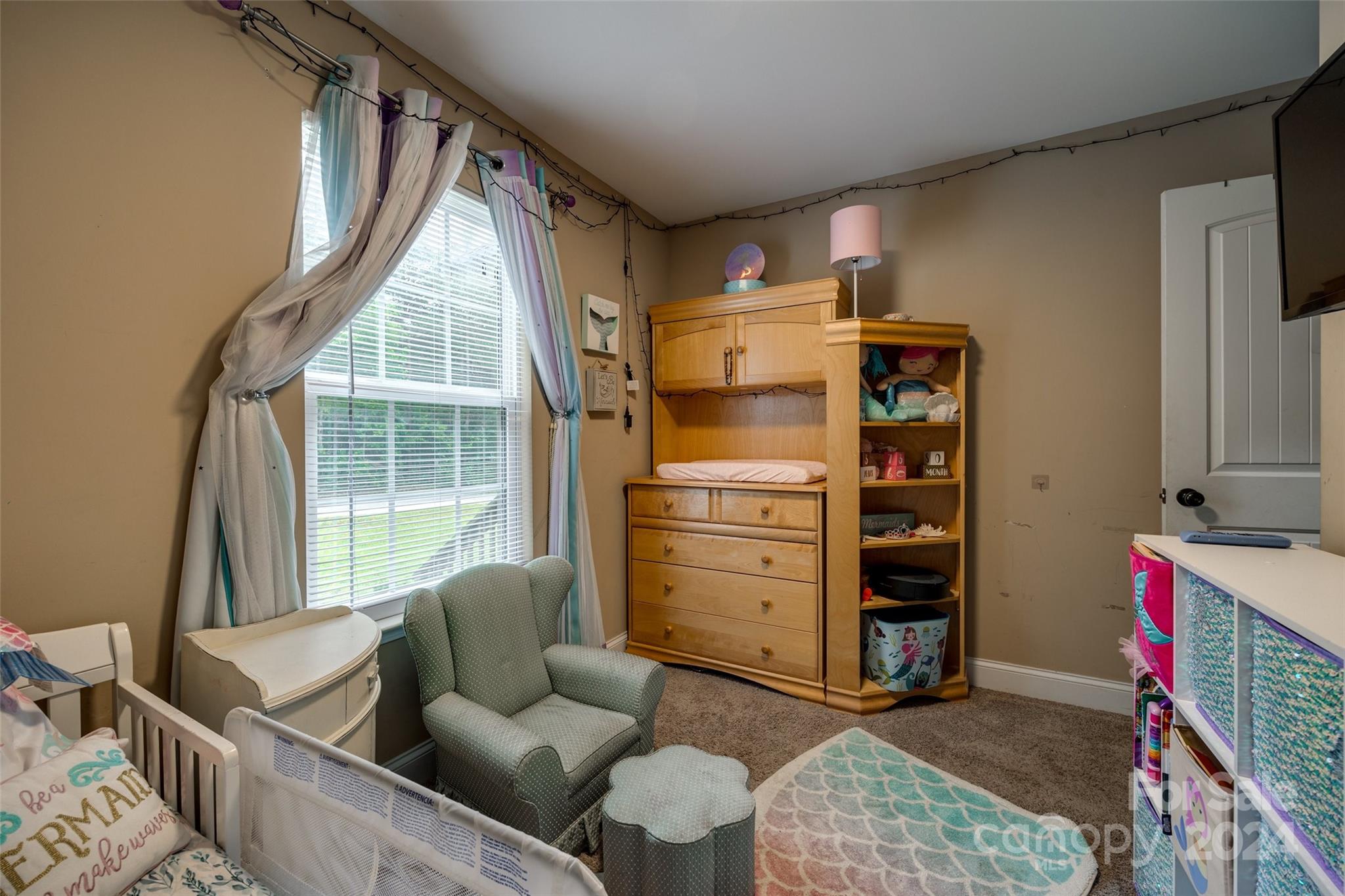 Knots Landing - Residential