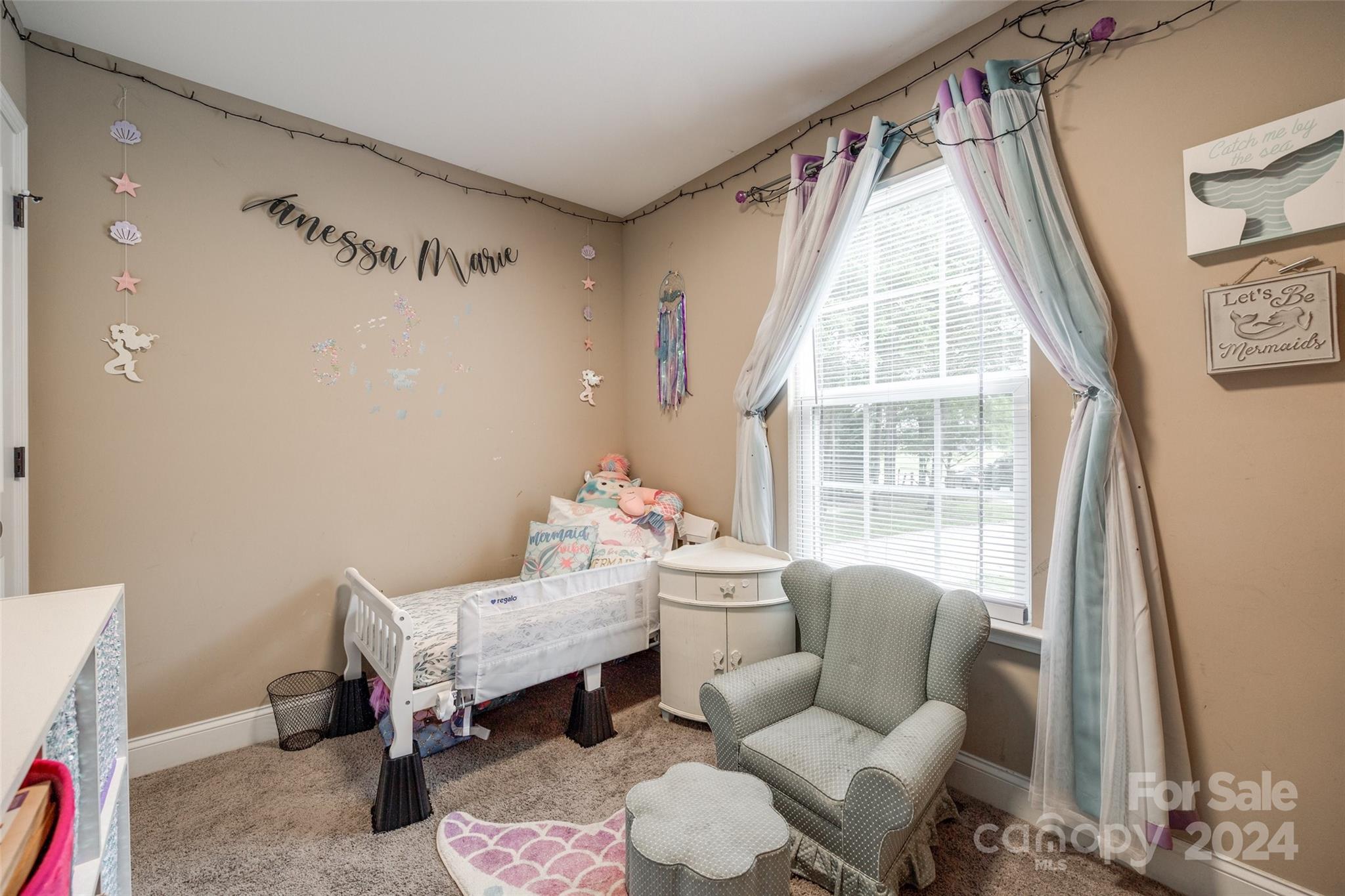 Knots Landing - Residential