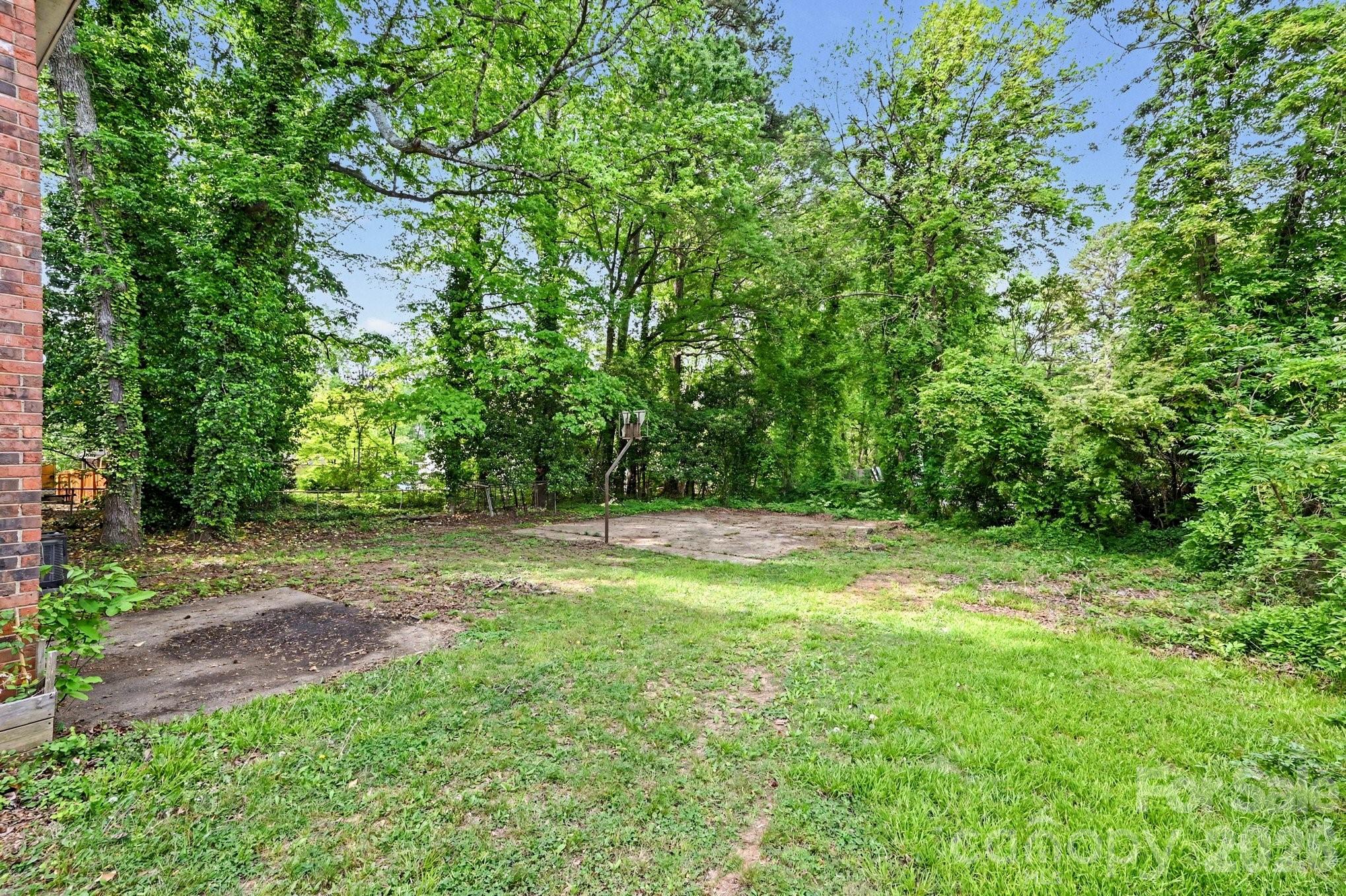 Eastbrook Woods - Residential