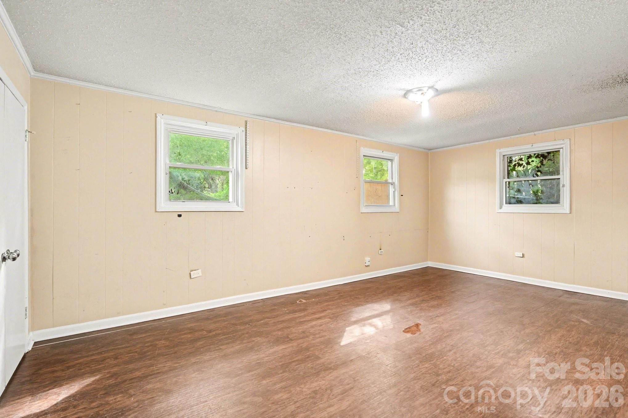 Eastbrook Woods - Residential