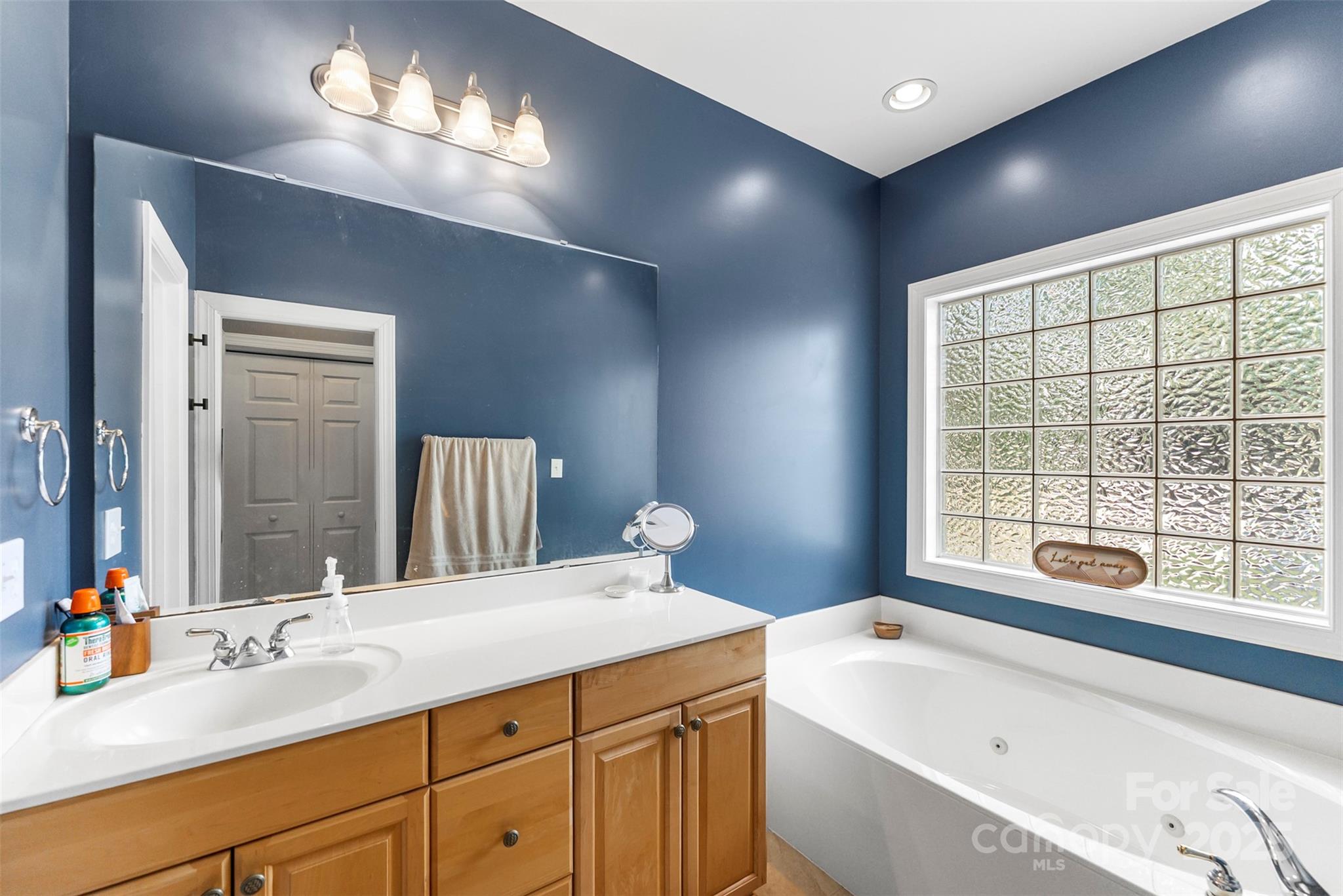 Caroline Acres - Residential