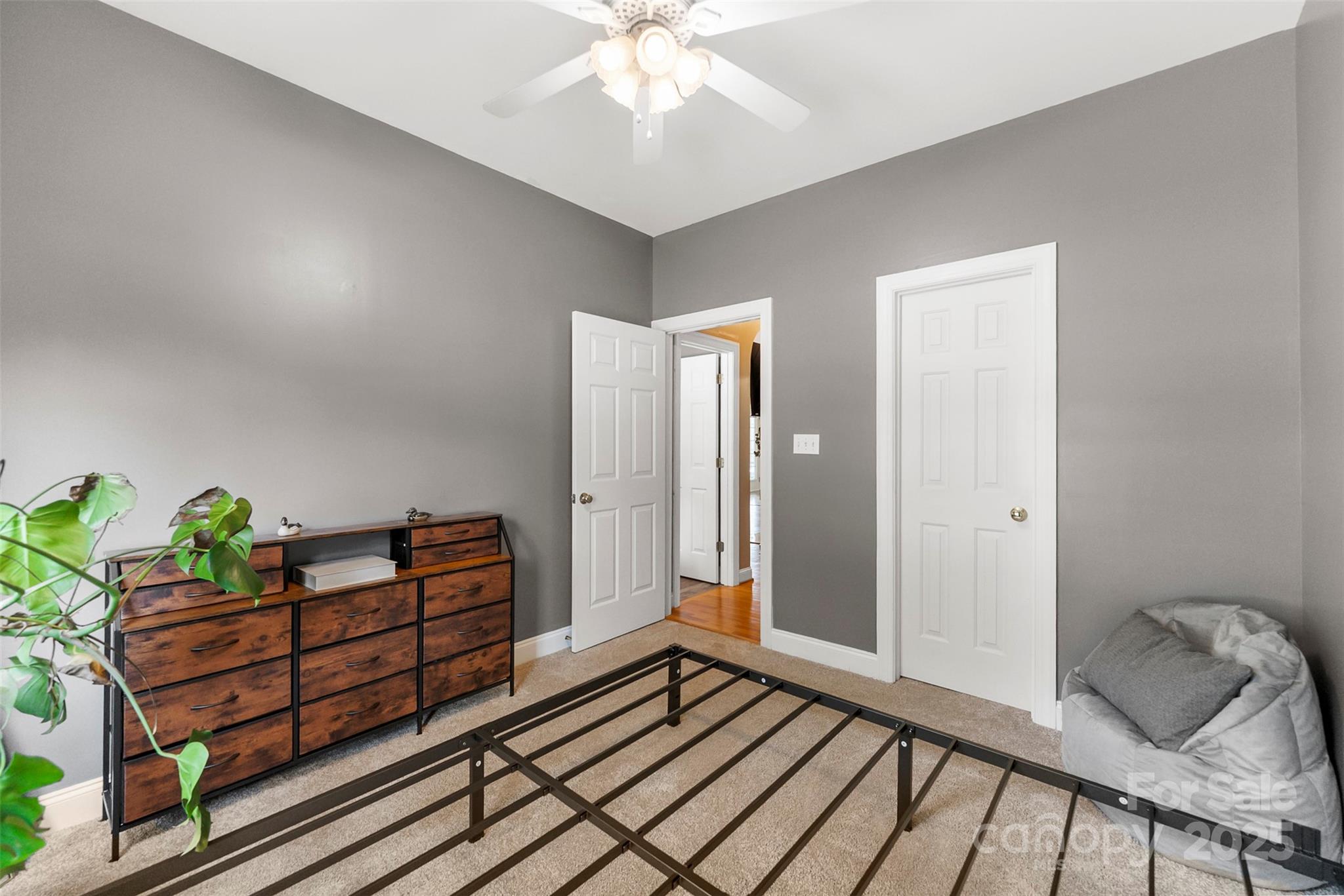 Caroline Acres - Residential