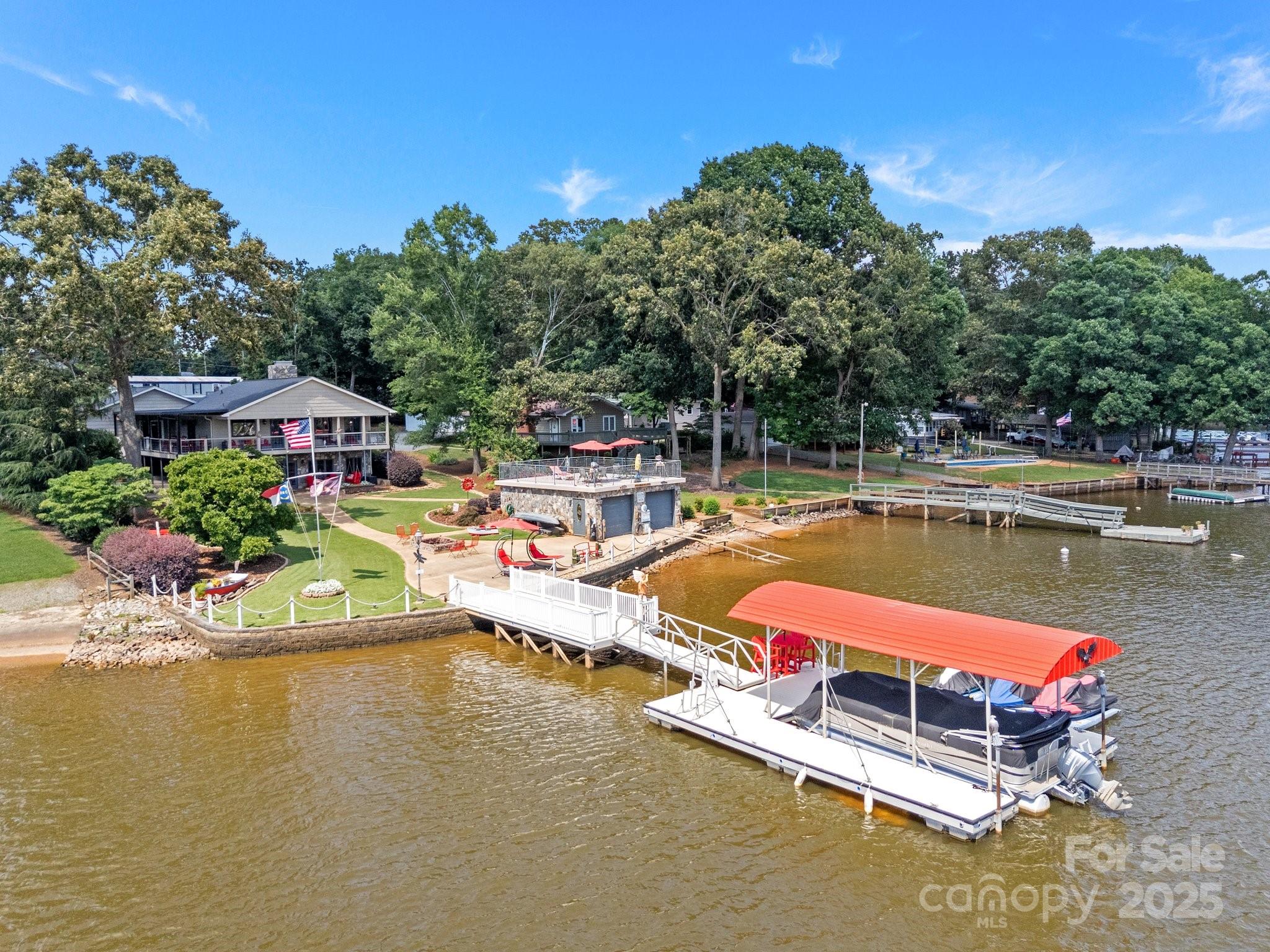 643 Lake Drive 10