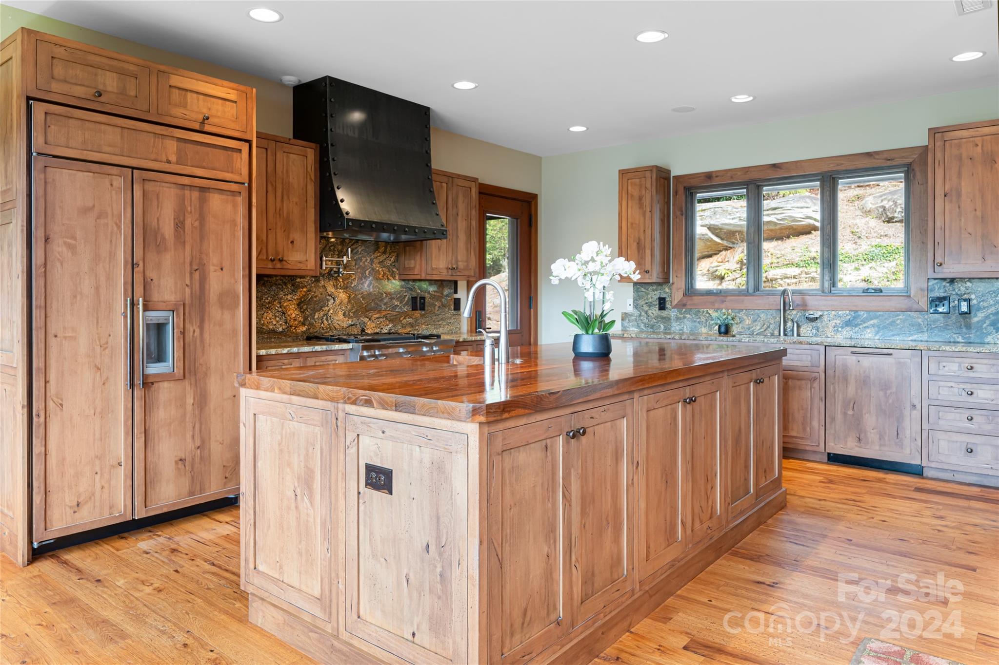 Stones Lake - Residential