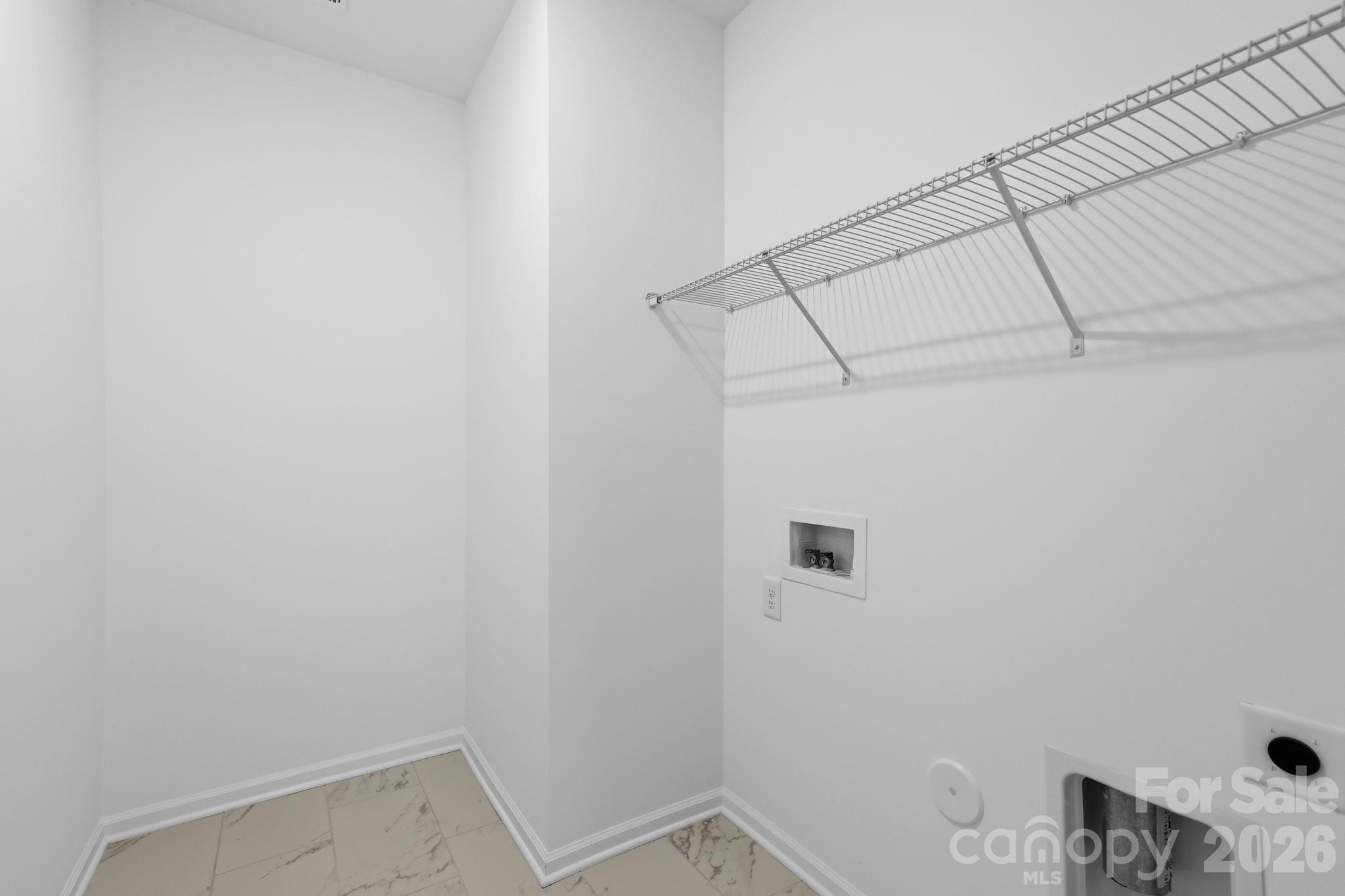 Roselyn - Residential