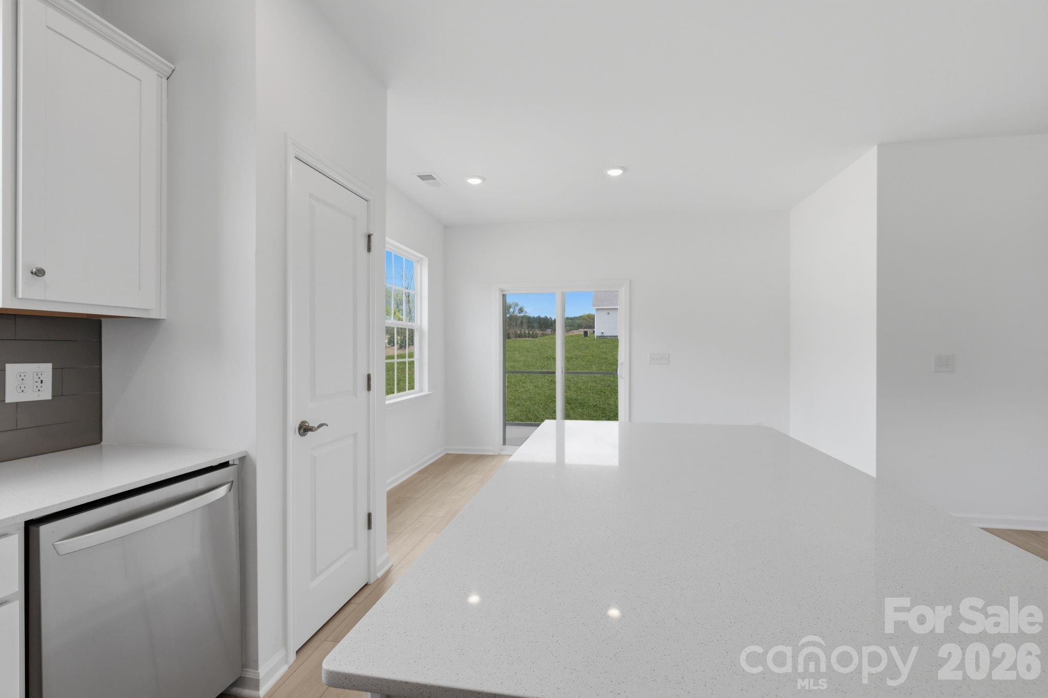 Roselyn - Residential